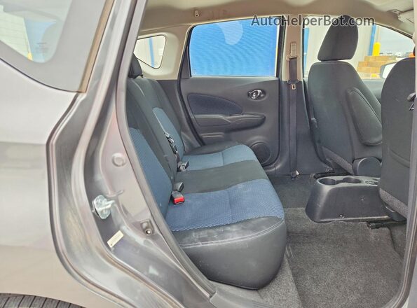 3N1CE2CP6HL356506 2017 NISSAN VERSA Gray Vista de los asientos traseros