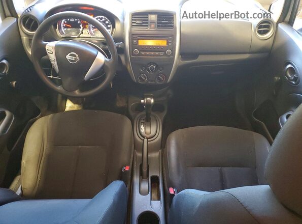 3N1CE2CP7JL361588 2018 NISSAN VERSA Silver 