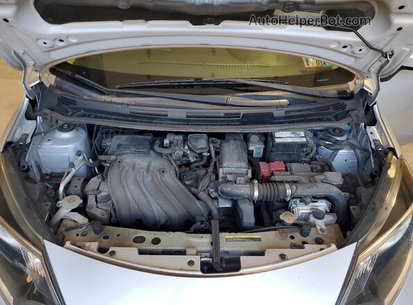 3N1CE2CP7JL361588 2018 NISSAN VERSA Silver 