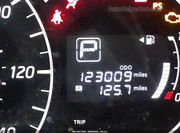 3N1CE2CP8HL353574 2017 NISSAN VERSA NOTE Blue 