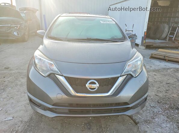 3N1CE2CP8HL362310 2017 NISSAN VERSA Gray Вид спереду