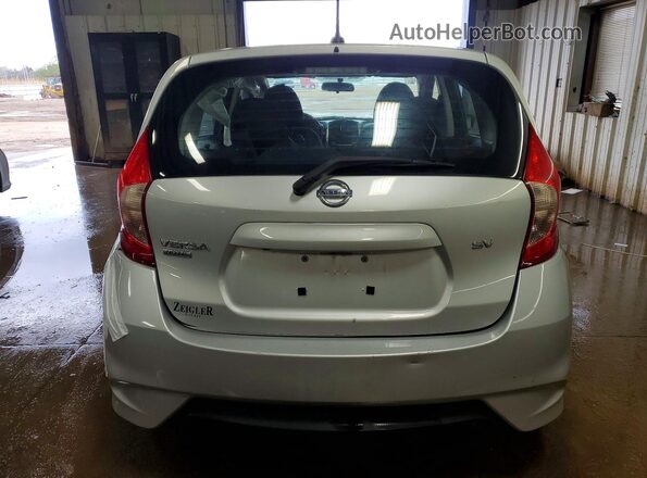 3N1CE2CP8HL377342 2017 NISSAN VERSA Silver უკანა ხედი