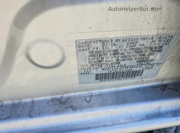 3N1CE2CP9GL407933 2016 NISSAN VERSA Silver Widok komory silnika
