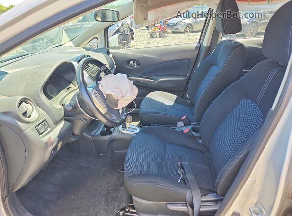 3N1CE2CP9GL407933 2016 NISSAN VERSA Silver Widok wnętrza z przodu