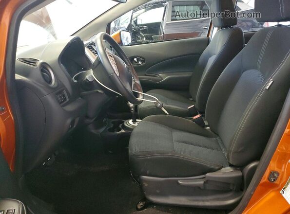 3N1CE2CP9HL367046 2017 NISSAN VERSA Orange Widok wnętrza z przodu