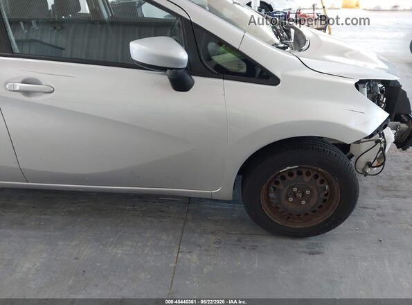 3N1CE2CP9HL369038 2017 NISSAN VERSA NOTE Silver Դիմացի տեսք