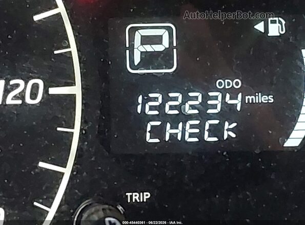 3N1CE2CP9HL369038 2017 NISSAN VERSA NOTE Silver 