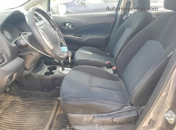 3N1CE2CPXGL375395 2016 NISSAN VERSA Gray Vista interior delantera