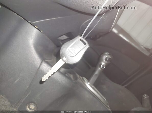 3N1CE2CPXGL389006 2016 NISSAN VERSA NOTE Gray Dashboard view