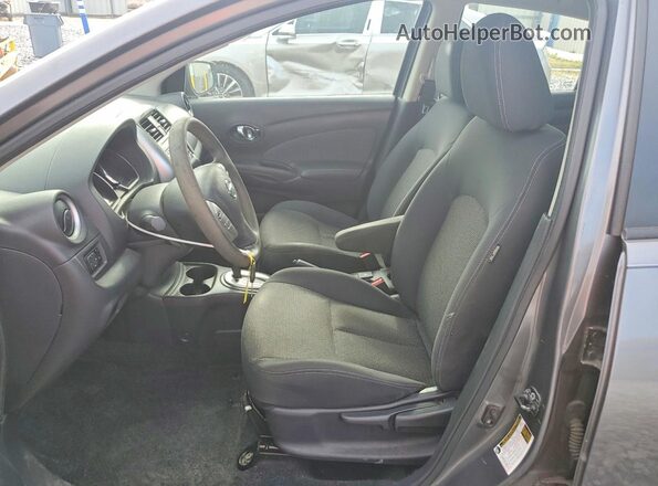 3N1CN7AP1GL833146 2016 NISSAN VERSA Gray 