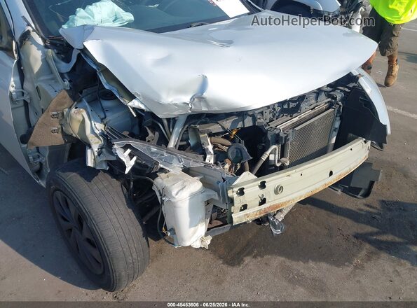 3N1CN7AP1KL827758 2019 NISSAN VERSA Silver Vista frontal