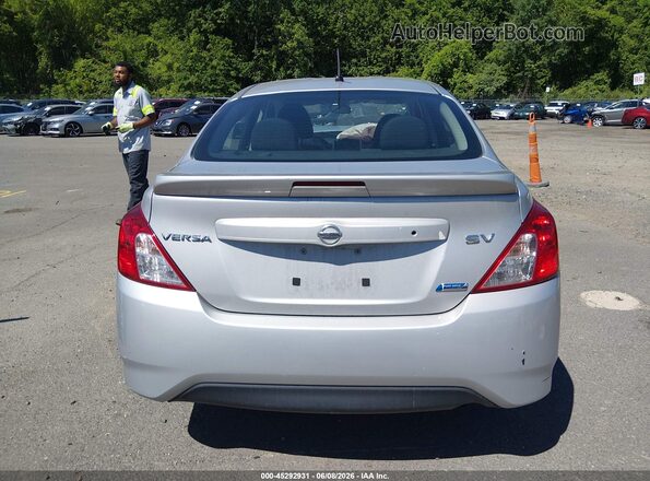 3N1CN7AP2GL835424 2016 NISSAN VERSA Silver 