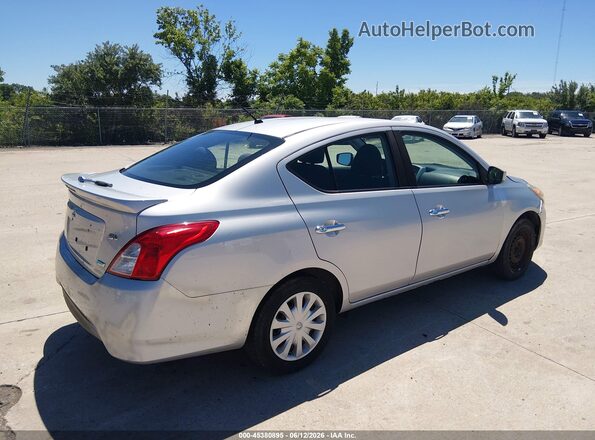 3N1CN7AP2GL885420 2016 NISSAN VERSA Gray 