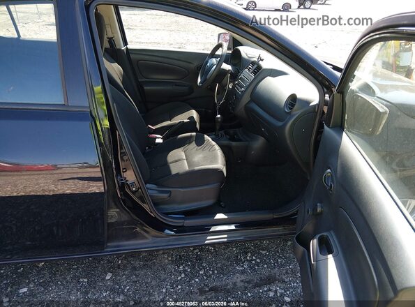 3N1CN7AP2GL912177 2016 NISSAN VERSA Black Front interior view