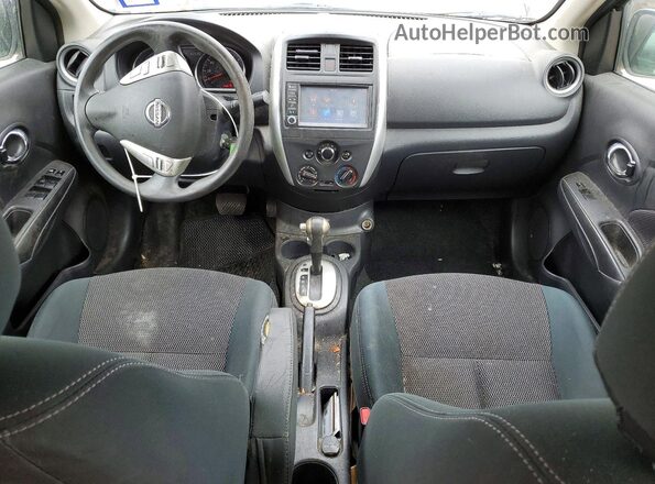 3N1CN7AP2KL850305 2019 NISSAN VERSA Серый Вид панели приборов