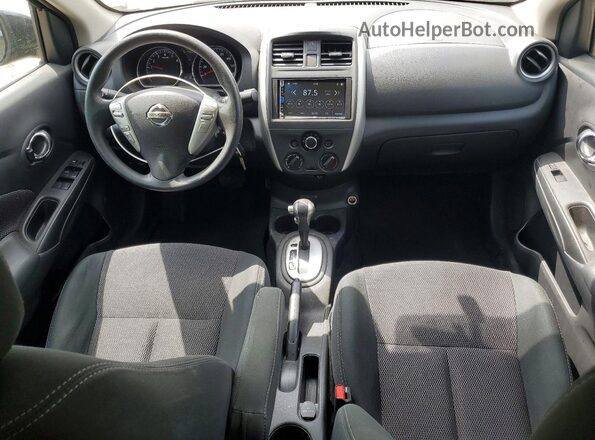 3N1CN7AP2KL877553 2019 NISSAN VERSA Black Vista del salpicadero