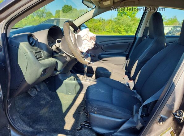 3N1CN7AP3GL817630 2016 NISSAN VERSA Charcoal Front interior view