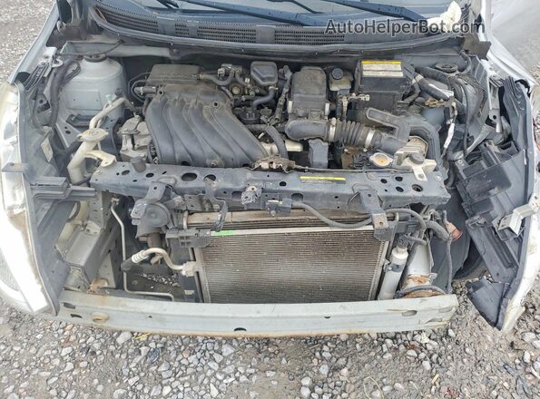3N1CN7AP3GL852068 2016 NISSAN VERSA Silver Widok wnętrza z tyłu