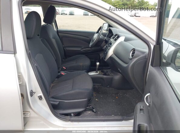 3N1CN7AP3GL881750 2016 NISSAN VERSA Silver Vista interior delantera