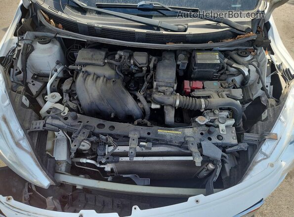 3N1CN7AP3GL892148 2016 NISSAN VERSA Белый Вид задней части салона