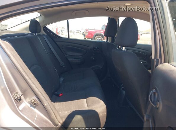 3N1CN7AP3KL807978 2019 NISSAN VERSA Серый Вид наклейки с VIN-кодом