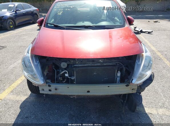 3N1CN7AP4JL830992 2018 NISSAN VERSA Red Widok zestawu wskaźników