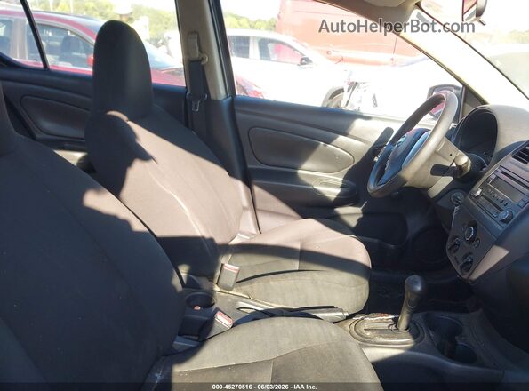 3N1CN7AP5GL866103 2016 NISSAN VERSA Gray Front interior view
