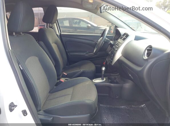 3N1CN7AP5GL870782 2016 NISSAN VERSA White Вид салону спереду