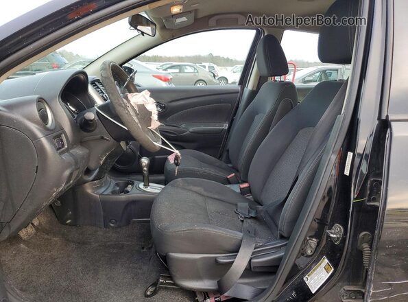 3N1CN7AP5GL904820 2016 NISSAN VERSA Черный Вид салона спереди