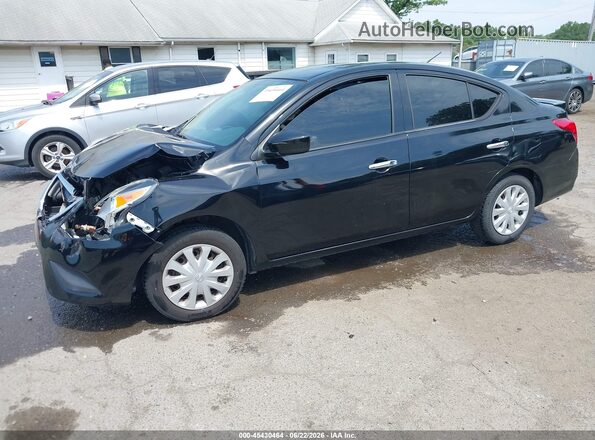3N1CN7AP5GL914375 2016 NISSAN VERSA Черный Передняя левая четверть