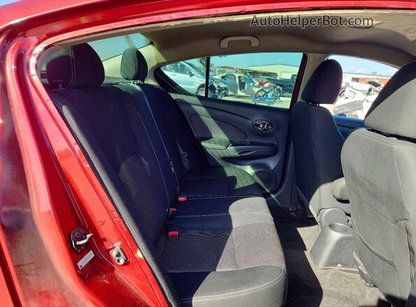 3N1CN7AP6GL865915 2016 NISSAN VERSA Red Вид задніх сидінь