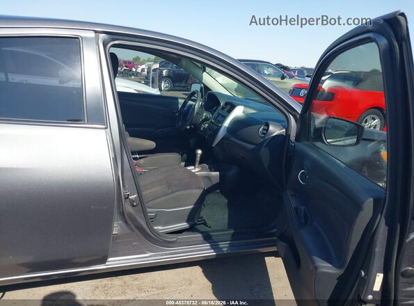 3N1CN7AP6GL894718 2016 NISSAN VERSA Gray Widok wnętrza z przodu