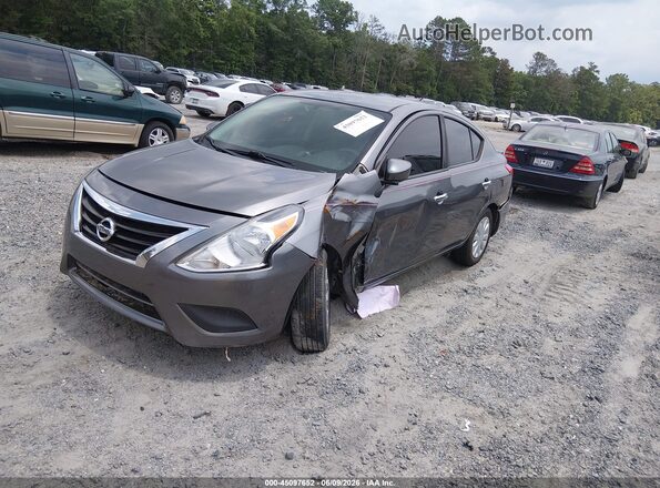 3N1CN7AP6HL800984 2017 NISSAN VERSA Gray Front left