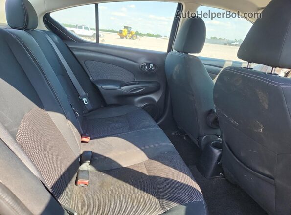3N1CN7AP7GL807652 2016 NISSAN VERSA Black უკანა სავარძლების ხედი