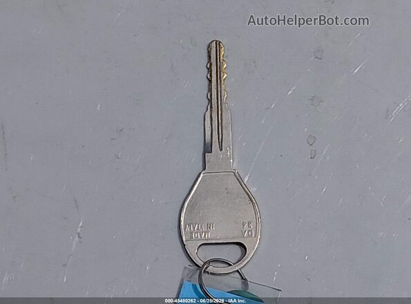 3N1CN7AP7HL890307 2017 NISSAN VERSA Серый Вид панели приборов