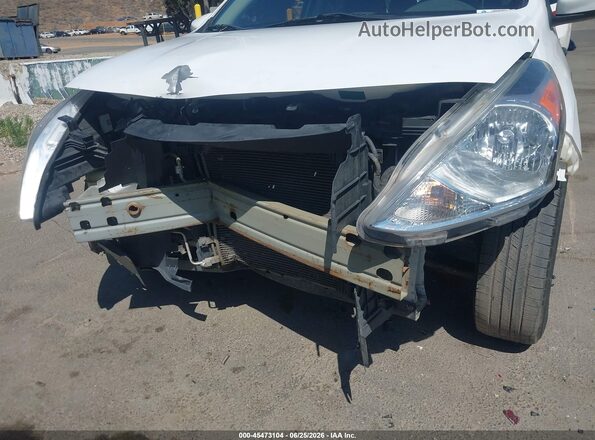 3N1CN7AP7JL802149 2018 NISSAN VERSA White Vista del cuadro de instrumentos