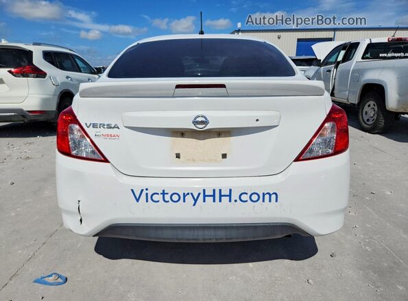 3N1CN7AP7JL857068 2018 NISSAN VERSA White 