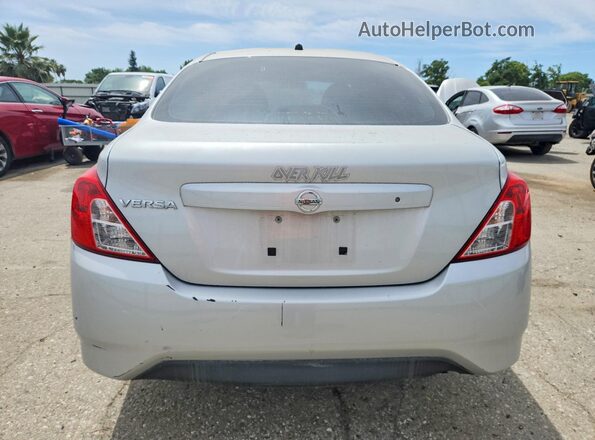 3N1CN7AP8GL824802 2016 NISSAN VERSA Silver უკანა ხედი