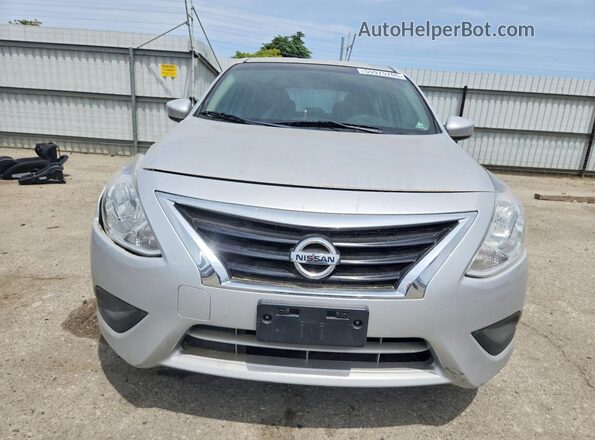 3N1CN7AP8GL824802 2016 NISSAN VERSA Silver წინა ხედი