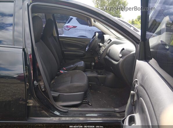 3N1CN7AP8GL916332 2016 NISSAN VERSA Черный Вид салона спереди