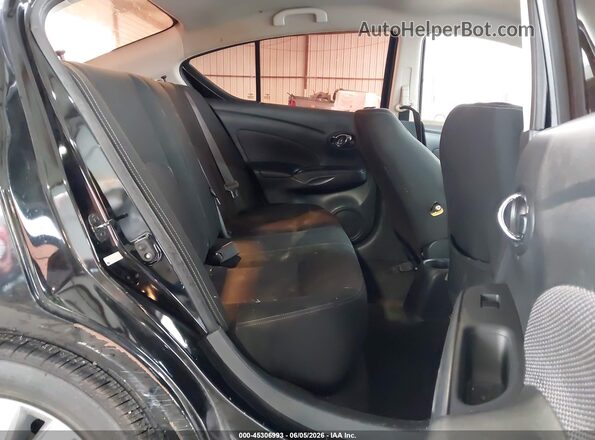 3N1CN7AP8HL853931 2017 NISSAN VERSA Black 