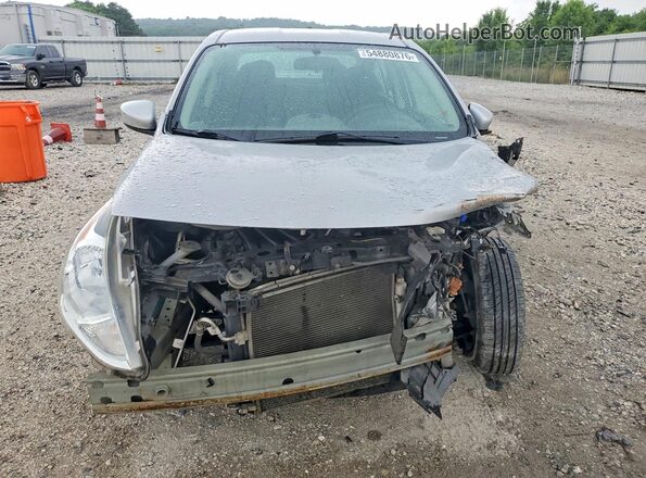3N1CN7APXGL852844 2016 NISSAN VERSA Silver Դիմացի տեսք