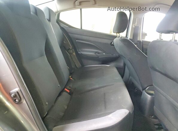 3N1CN8DV2SL857576 2025 NISSAN VERSA Gray Widok tylnych siedzeń