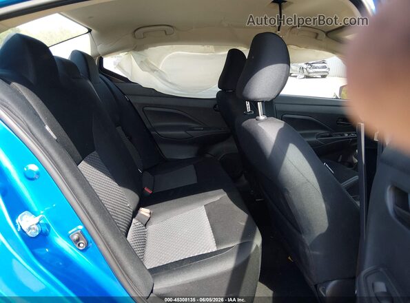 3N1CN8DV3RL902602 2024 NISSAN VERSA Blue Widok naklejki z numerem VIN