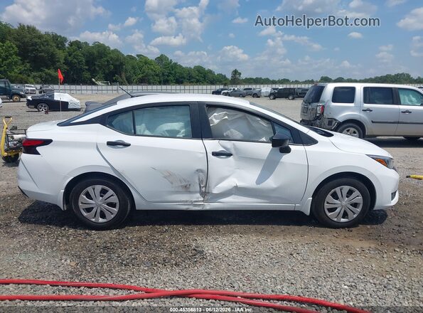 3N1CN8DV7SL879539 2025 NISSAN VERSA White Vista interior trasera