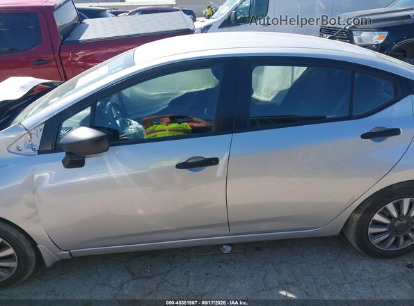 3N1CN8DV8ML856483 2021 NISSAN VERSA Silver სალონის 360-გრადუსიანი ხედი