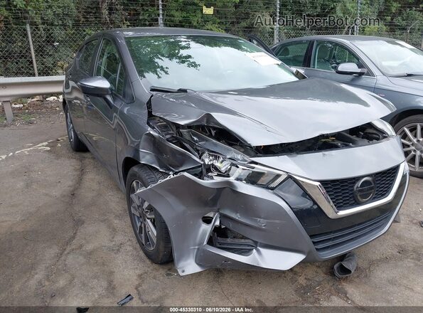 3N1CN8EV0LL853039 2020 NISSAN VERSA Gray Widok z przodu