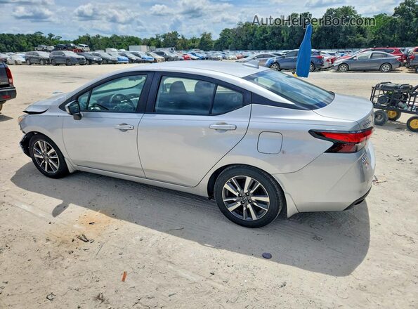 3N1CN8EV2LL810967 2020 NISSAN VERSA Silver 