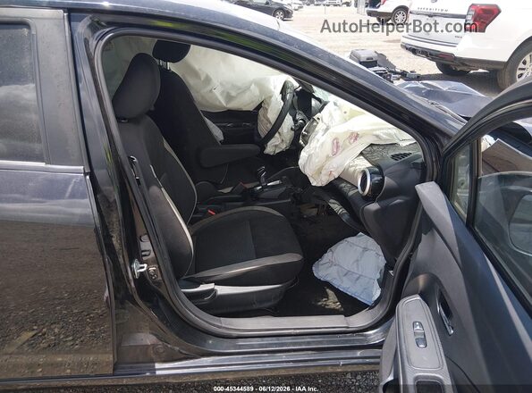 3N1CN8EV2LL826859 2020 NISSAN VERSA Черный Вид салона спереди
