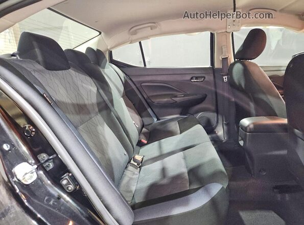 3N1CN8EV2SL846754 2025 NISSAN VERSA Black Widok tylnych siedzeń
